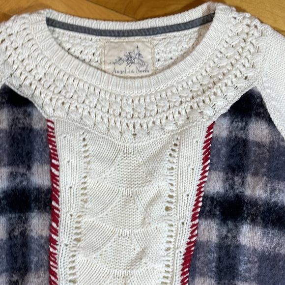 Angel of the North sweater - Picture 2 of 6